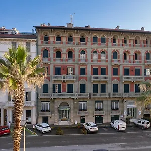4* Hotel Esplanade